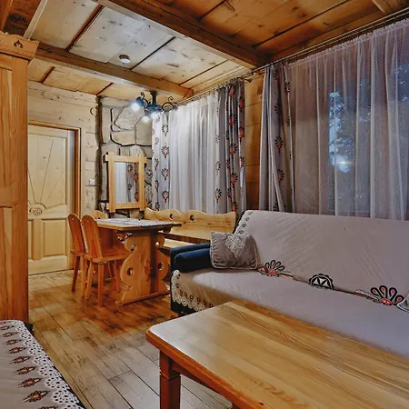 Goralski Walus - Scisle Centrum - Jedyny Na Krupowkach Horská chata Zakopane